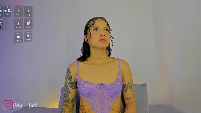 Snapshot of pau_live chatting on February 12, 2026, 5:24 am pau live online show from February 12, 2026, 5:24 am