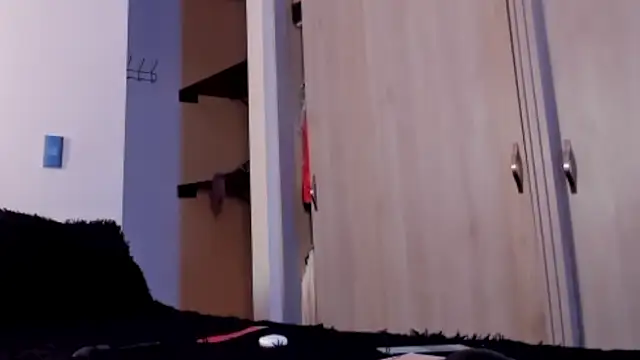 Nina Fuentes online show from March 5, 2025, 8:10 pm