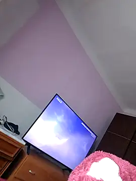 katymojadit online show from December 15, 2025, 1:15 pm