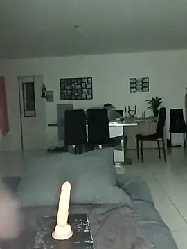 XXJulieXXhot online show from December 30, 2024, 6:49 pm