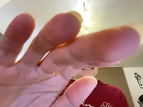 Marilou1983 online show from February 8, 2026, 8:23 pm