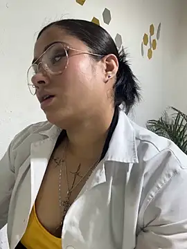 Snapshot of Sweet__Nurse1 chatting on September 12, 2025, 7:14 pm Sweet Nurse1 online show from September 12, 2025, 7:14 pm