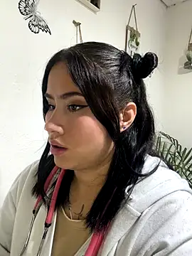 Snapshot of Sweet__Nurse1 chatting on September 20, 2025, 6:53 pm Sweet Nurse1 online show from September 20, 2025, 6:53 pm