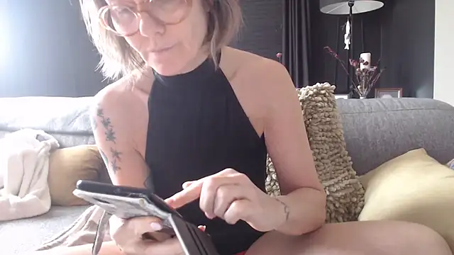 godinflower online show from January 28, 2025, 9:30 am