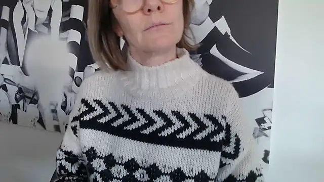 godinflower online show from March 18, 2025, 3:42 pm