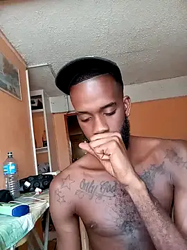 Papii97150 online show from October 30, 2025, 6:19 pm