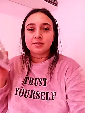 Juanamd1 online show from February 28, 2025, 8:31 am