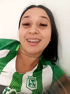 Juanamd1 online show from April 14, 2026, 12:22 pm