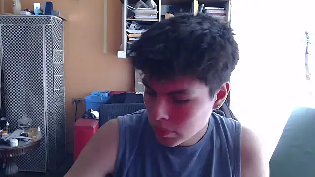 diegotorresd2312 online show from April 8, 2026, 5:35 pm