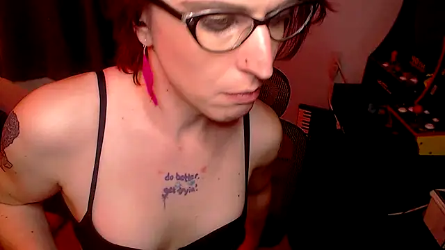 RyffBurnz online show from October 20, 2025, 4:24 am