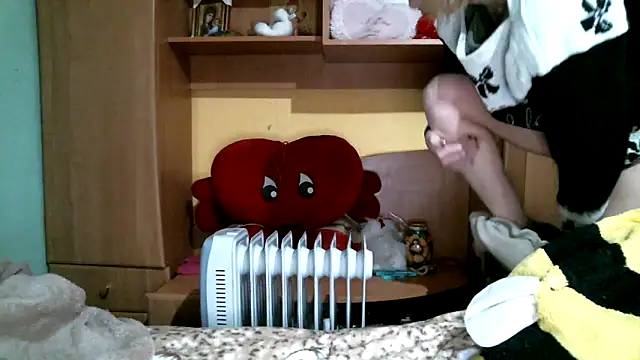 DennisXCaroll online show from January 14, 2025, 6:45 am