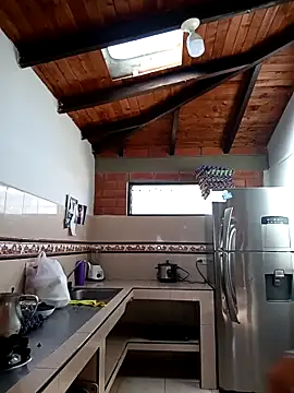 SamaraJay1 online show from September 9, 2025, 12:59 pm