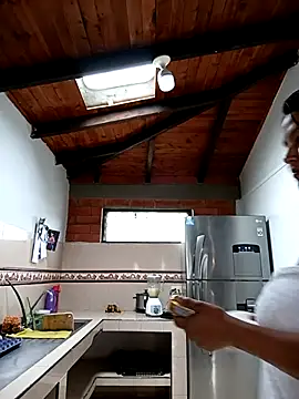 SamaraJay1 online show from October 18, 2025, 1:23 pm