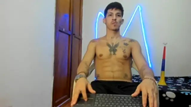 Snapshot of MasterSEX420 chatting on January 17, 2026, 8:56 pm MasterSEX420 online show from January 17, 2026, 8:56 pm