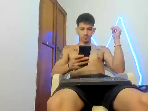 Snapshot of MasterSEX420 chatting on February 8, 2026, 10:35 pm MasterSEX420 online show from February 8, 2026, 10:35 pm