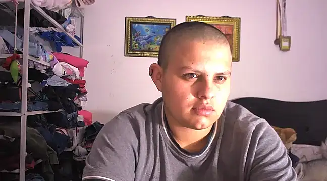 Snapshot of tatsumi_nao chatting on February 1, 2025, 2:58 am tatsumi nao online show from February 1, 2025, 2:58 am