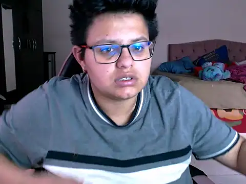 tatsumi nao online show from December 2, 2025, 7:31 pm