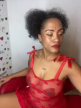 Snapshot of AdelaHaneix chatting on February 12, 2026, 4:29 am AdelaHaneix online show from February 12, 2026, 4:29 am