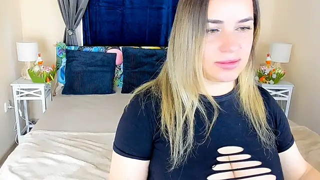 MilenaMiler X online show from April 6, 2026, 6:36 am