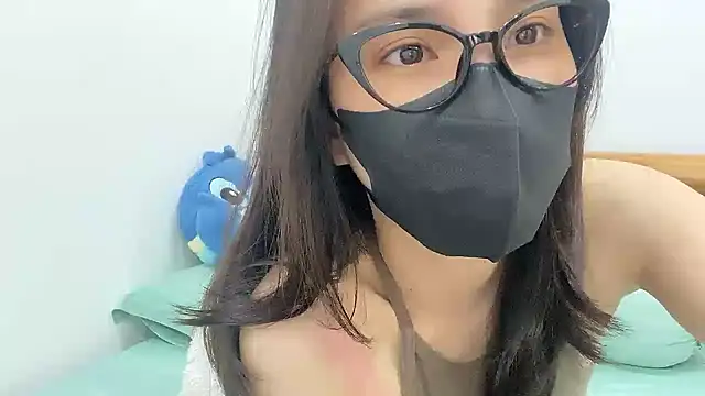 Lilisa miu online show from February 22, 2025, 3:47 pm