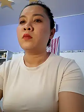 Benlla2802 online show from December 11, 2024, 3:58 pm