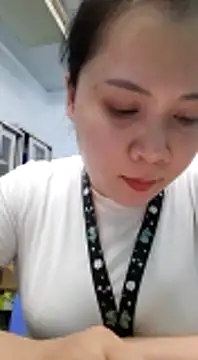 Benlla2802 online show from December 13, 2024, 7:32 pm