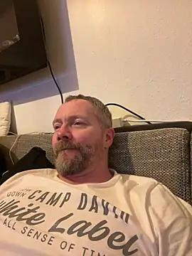 Snapshot of Rockburg chatting on December 24, 2024, 1:49 am Rockburg online show from December 24, 2024, 1:49 am