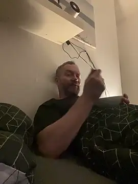 Snapshot of Rockburg chatting on December 27, 2024, 6:24 am Rockburg online show from December 27, 2024, 6:24 am