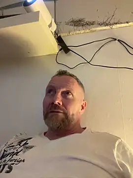 Snapshot of Rockburg chatting on March 12, 2025, 6:55 pm Rockburg online show from March 12, 2025, 6:55 pm