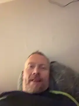 Snapshot of Rockburg chatting on November 17, 2025, 7:08 pm Rockburg online show from November 17, 2025, 7:08 pm