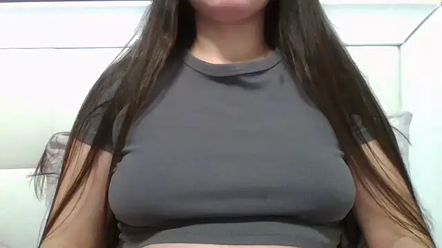 VanesaJewelz online show from November 8, 2025, 9:57 pm