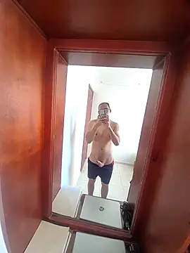 Juan2323hot online show from September 17, 2025, 1:57 pm