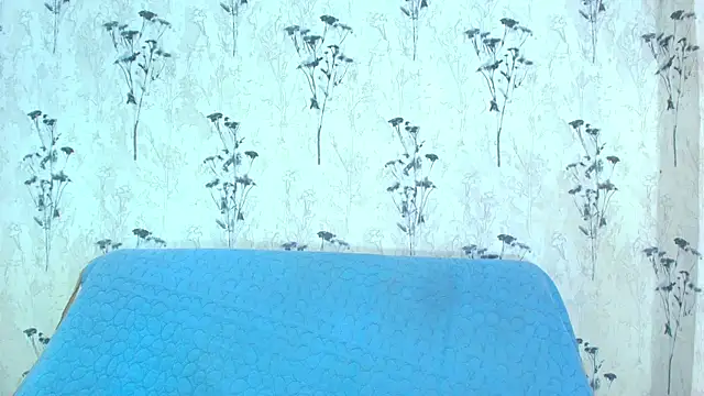 Mia candy 0 online show from March 22, 2025, 6:14 pm