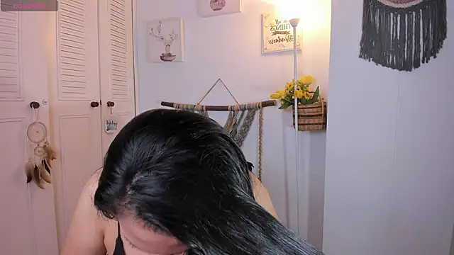 Snapshot of anaruiz_ chatting on November 8, 2025, 2:12 am anaruiz online show from November 8, 2025, 2:12 am