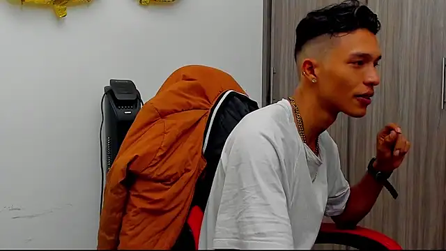 TommyGun 22 online show from December 22, 2024, 12:39 am