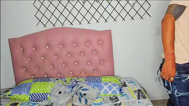 Snapshot of TommyGun_22 chatting on May 15, 2026, 11:34 pm TommyGun 22 online show from May 15, 2026, 11:34 pm