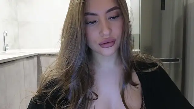 Cinderella     online show from January 31, 2025, 9:05 pm