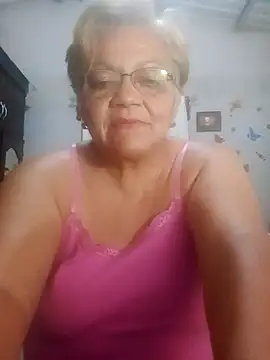 Madrastrahot69 online show from September 30, 2025, 5:01 am