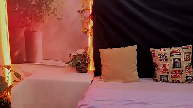 sexybaby22111 online show from March 3, 2025, 12:59 am