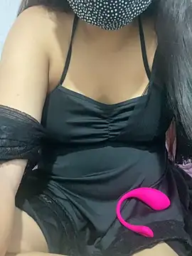 Snapshot of Crowny_girl chatting on March 27, 2026, 3:12 am Crowny girl online show from March 27, 2026, 3:12 am