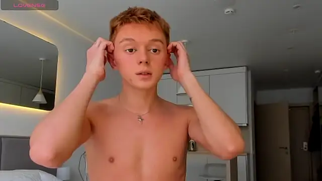 agelandreww online show from February 14, 2025, 9:56 am