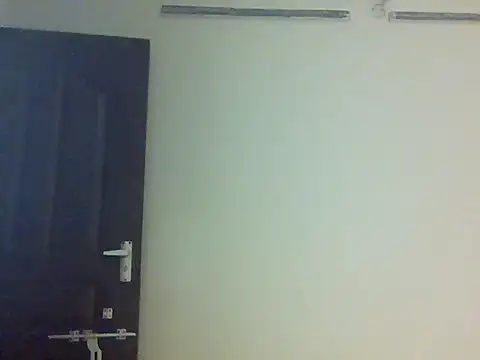 Apple bitch online show from April 16, 2026, 5:19 am