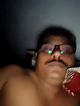 Srmotrs online show from October 3, 2025, 5:43 pm