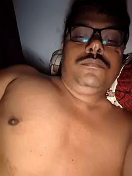 Srmotrs online show from October 6, 2025, 11:24 pm