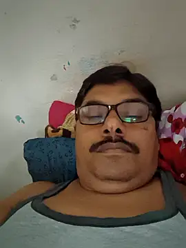 Srmotrs online show from October 22, 2025, 3:18 am