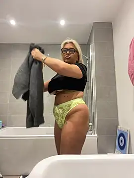 Arabellalee23 online show from December 27, 2024, 10:05 pm