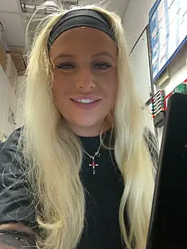 Arabellalee23 online show from January 7, 2025, 2:41 pm