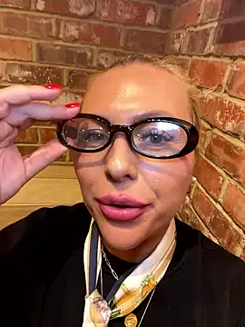 Arabellalee23 online show from January 12, 2026, 2:55 pm