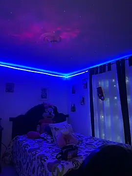 touchm cockhard online show from December 14, 2025, 2:39 am