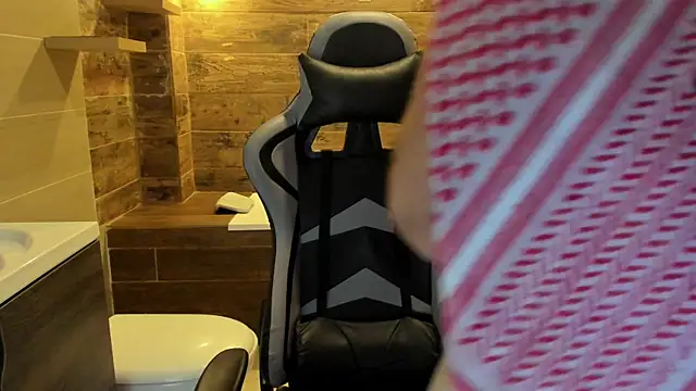 Amir Abdull online show from October 9, 2025, 9:02 pm